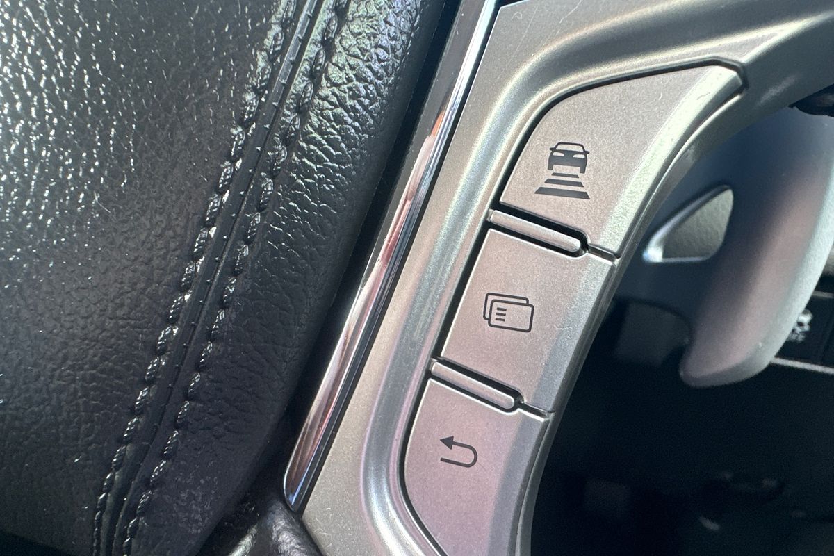 2022 Mitsubishi Pajero Sport GLS QF
