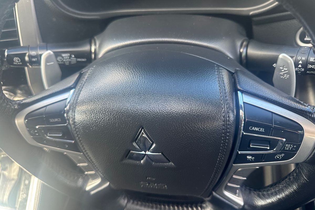 2022 Mitsubishi Pajero Sport GLS QF