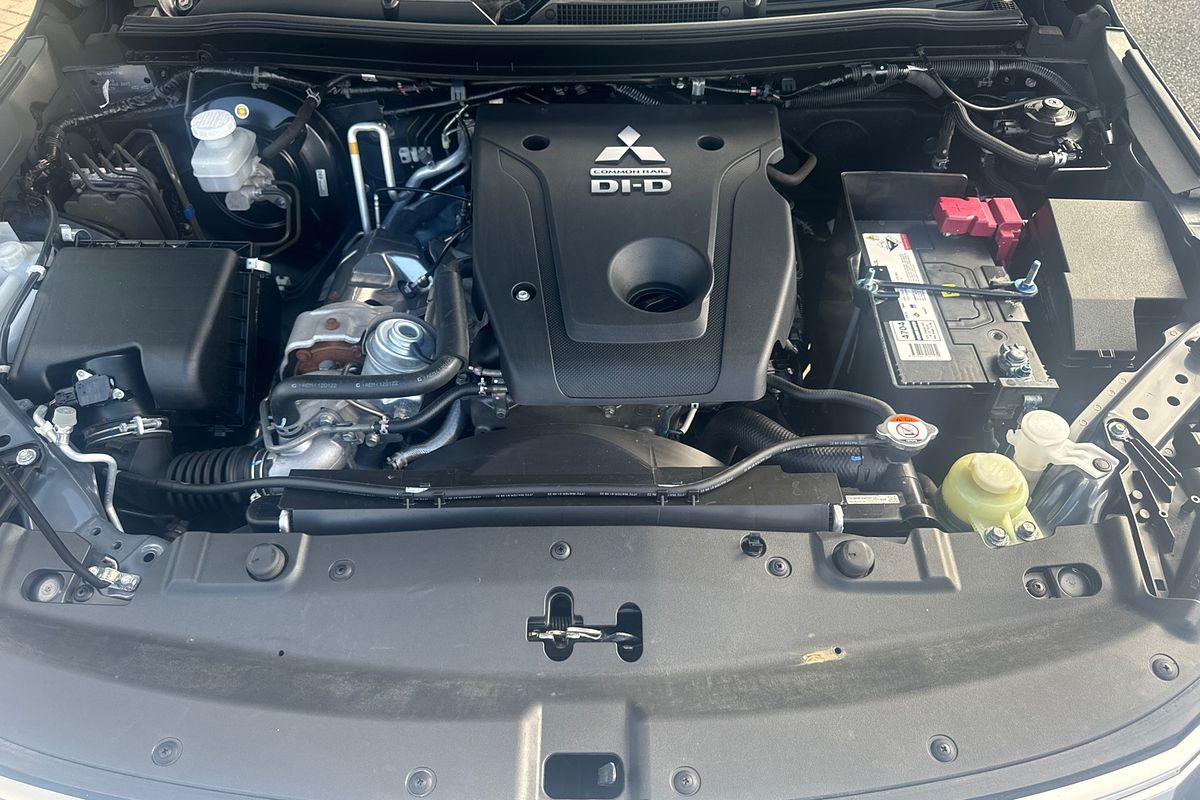 2022 Mitsubishi Pajero Sport GLS QF
