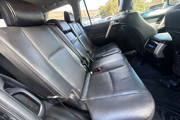 2019 Toyota Landcruiser Prado Kakadu GDJ150R