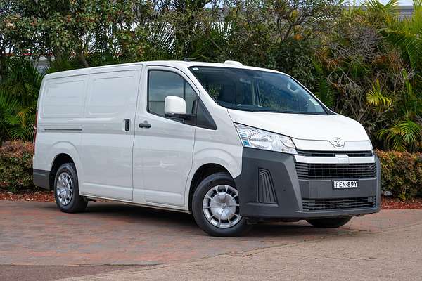 2023 Toyota Hiace GDH300R LWB