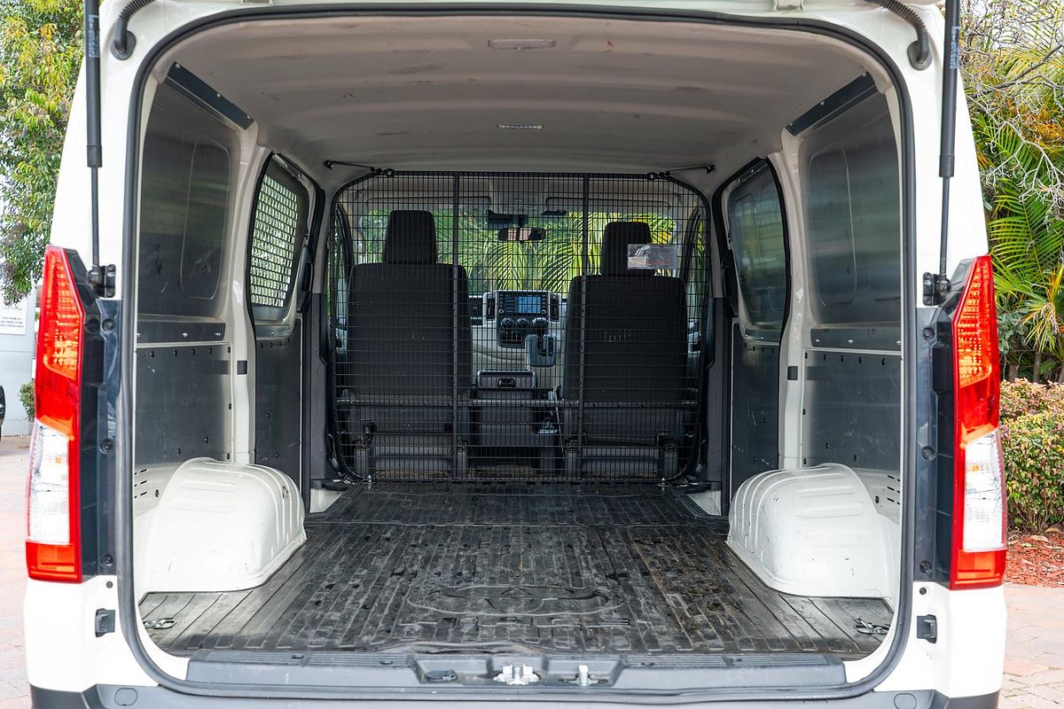 2023 Toyota Hiace GDH300R LWB