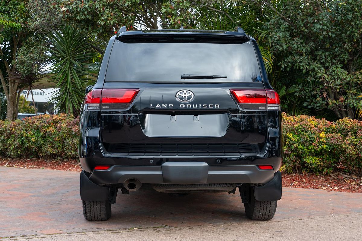 2023 Toyota Landcruiser VX FJA300R