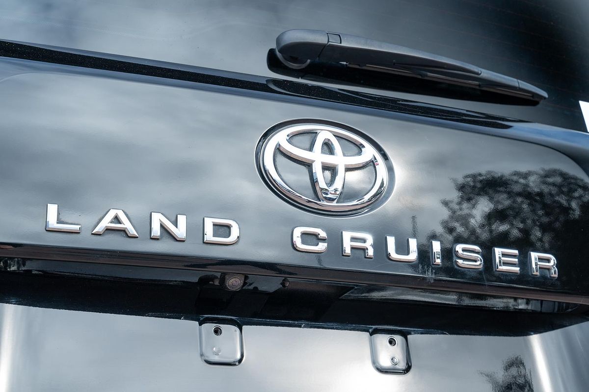 2023 Toyota Landcruiser VX FJA300R