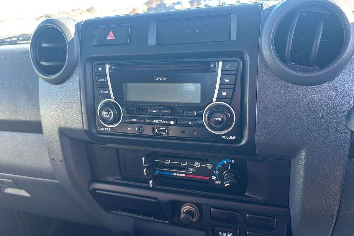 2014 Toyota Landcruiser Workmate VDJ79R 4X4