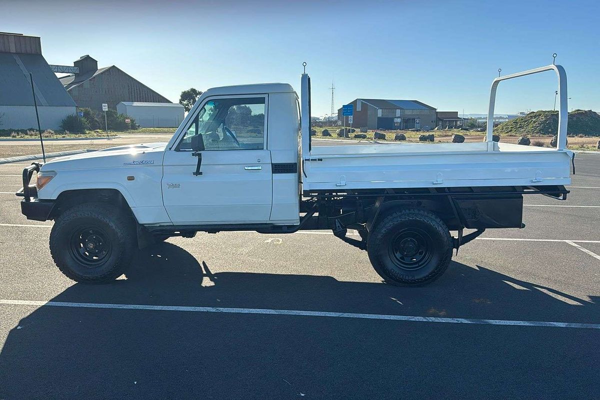 2014 Toyota Landcruiser Workmate VDJ79R 4X4