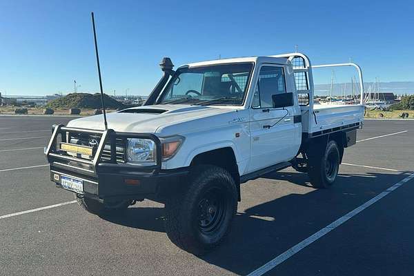 2014 Toyota Landcruiser Workmate VDJ79R 4X4