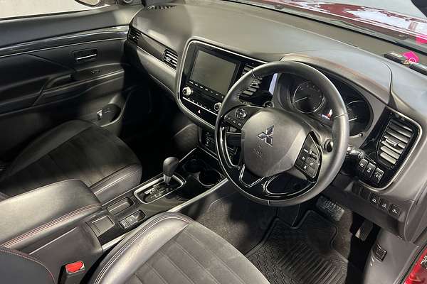 2020 Mitsubishi Outlander Black Edition ZL