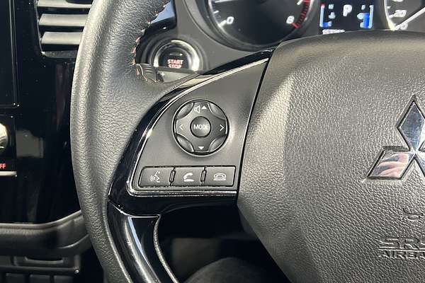 2020 Mitsubishi Outlander Black Edition ZL