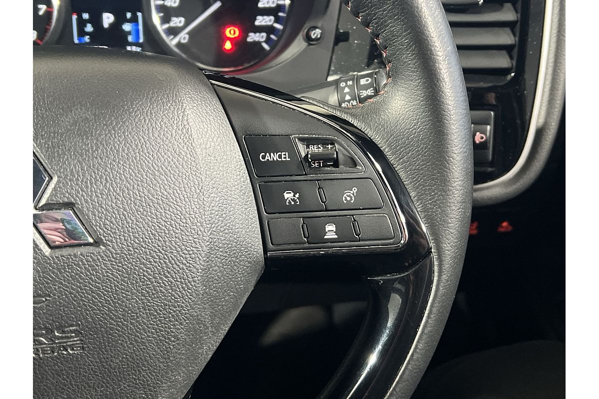 2020 Mitsubishi Outlander Black Edition ZL