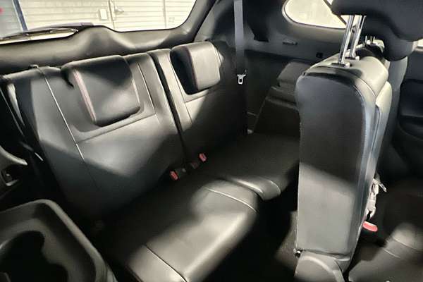 2020 Mitsubishi Outlander Black Edition ZL