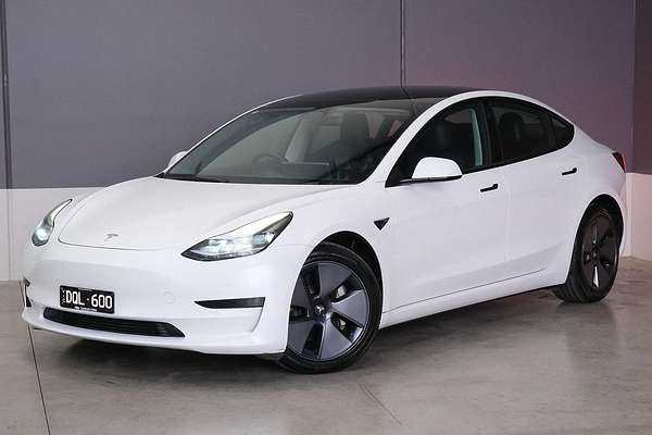 2023 Tesla Model 3 Rear-Wheel Drive