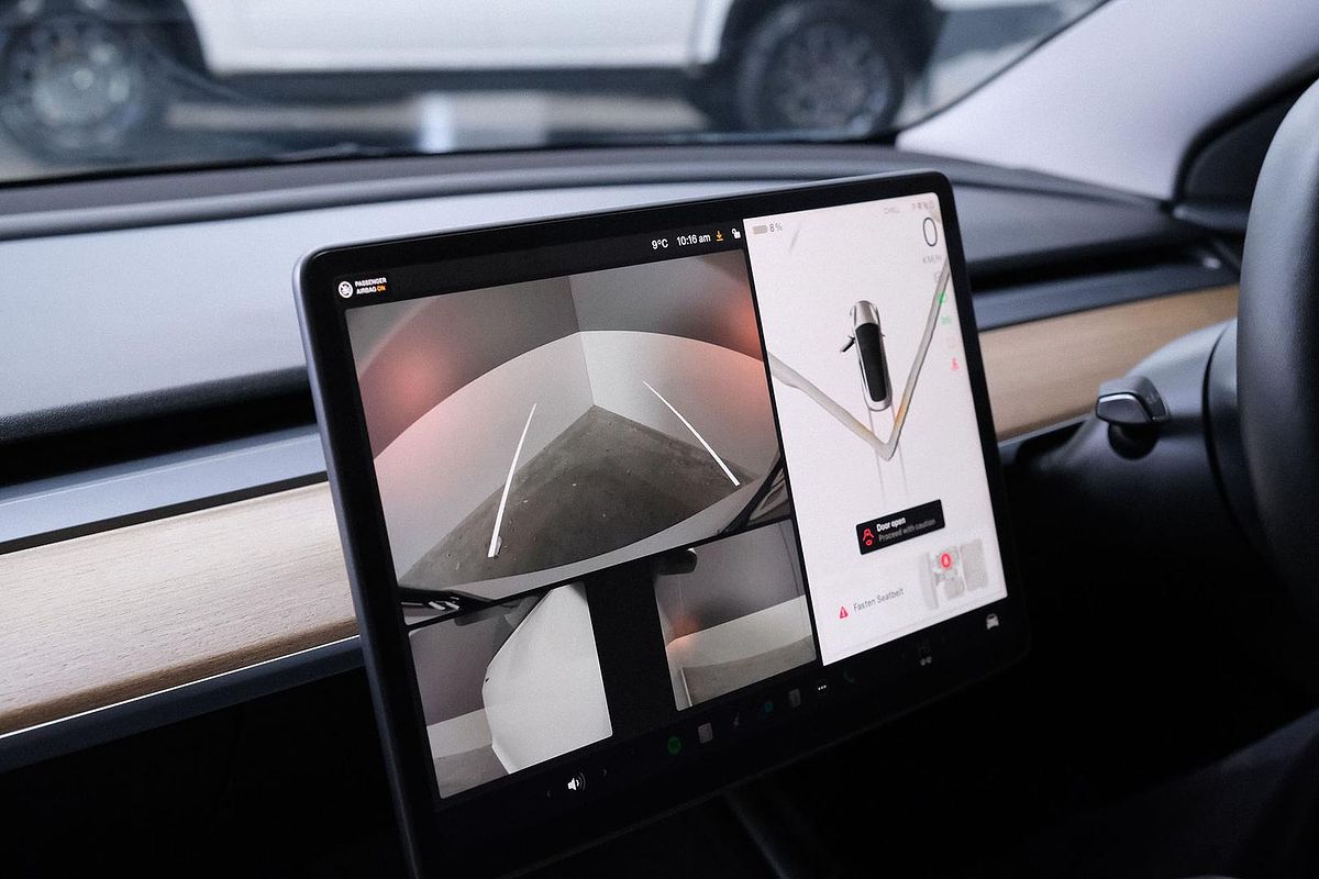 2023 Tesla Model 3 Rear-Wheel Drive