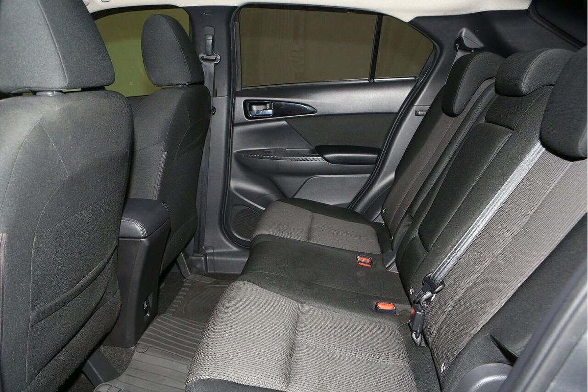 2020 Mitsubishi Eclipse Cross LS YB