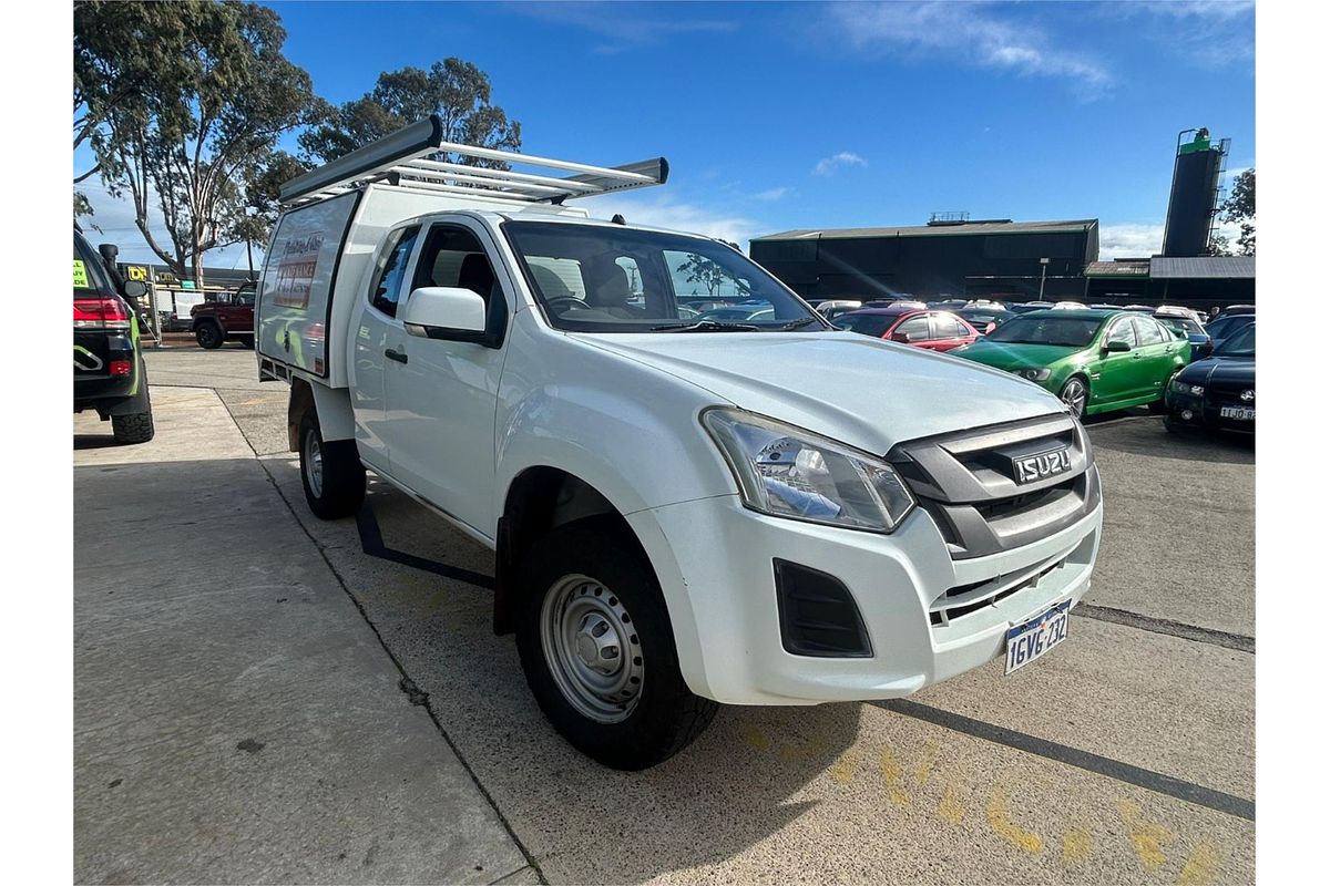 2019 Isuzu D-MAX SX 4X4