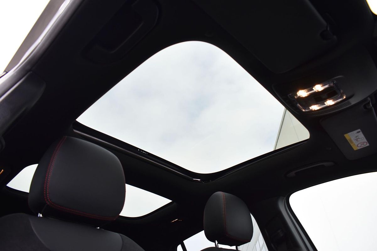 2023 Mercedes-Benz GLA-Class GLA200 H247