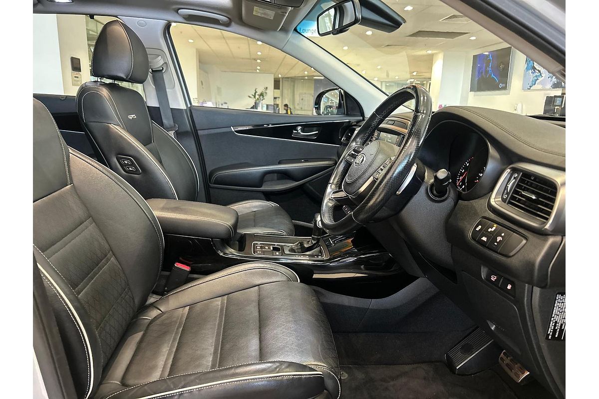 2020 Kia Sorento GT-Line UM