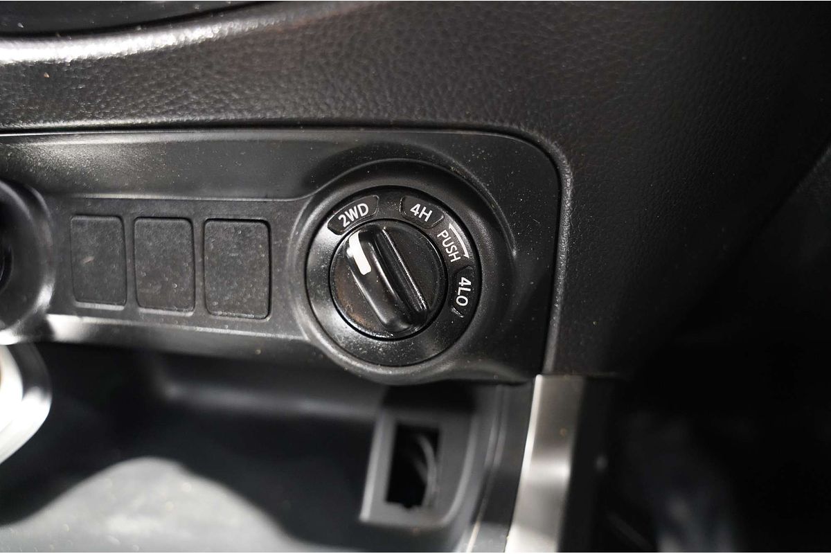 2020 Nissan Navara RX D23 Series 4 4X4