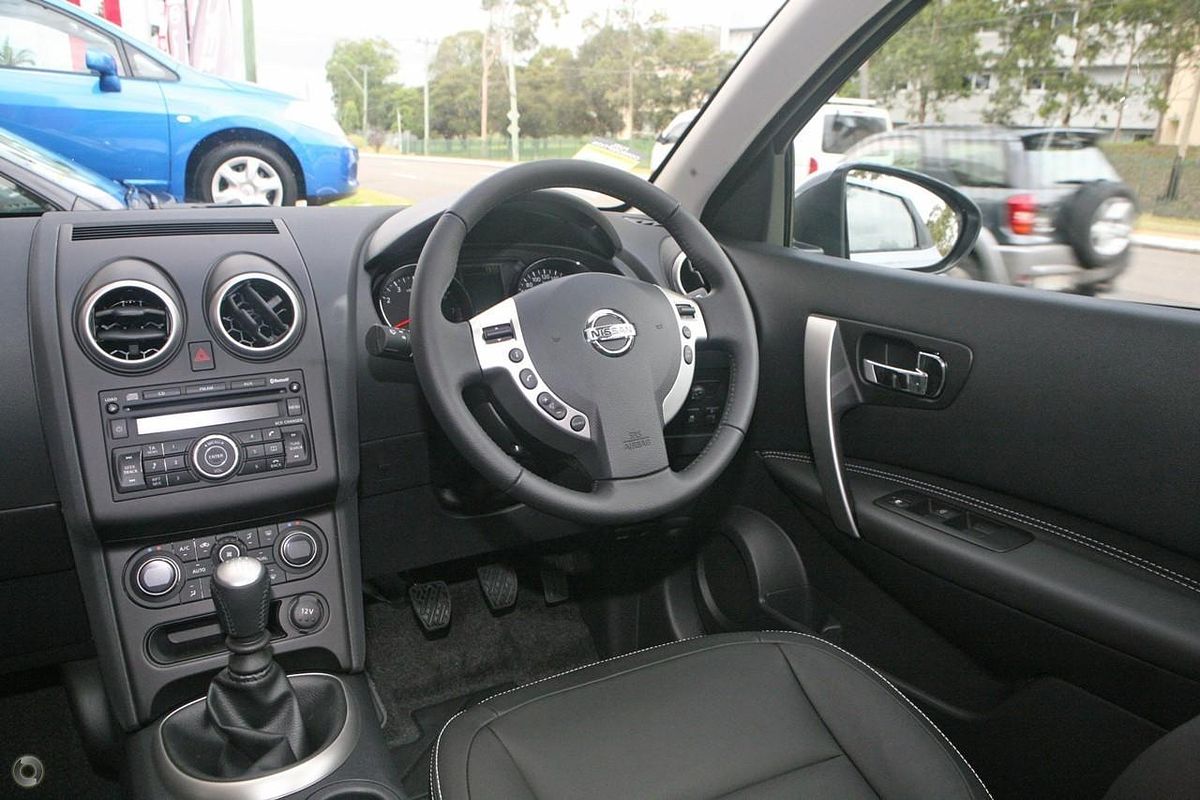 2010 Nissan Dualis Ti J10 Series II
