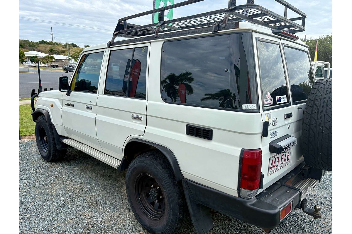 2016 Toyota Landcruiser Workmate Troopcarrier VDJ78R