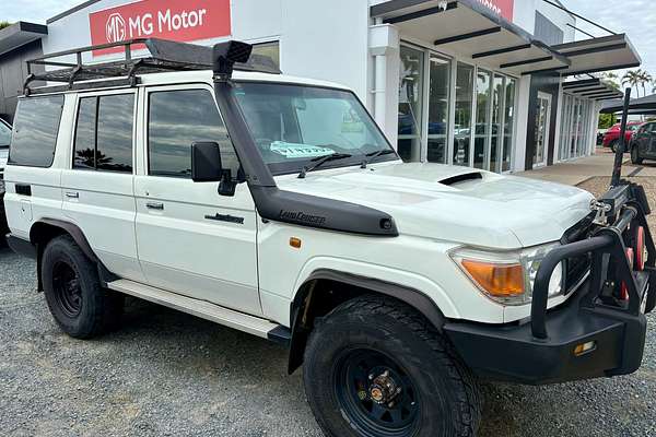 2016 Toyota Landcruiser Workmate Troopcarrier VDJ78R