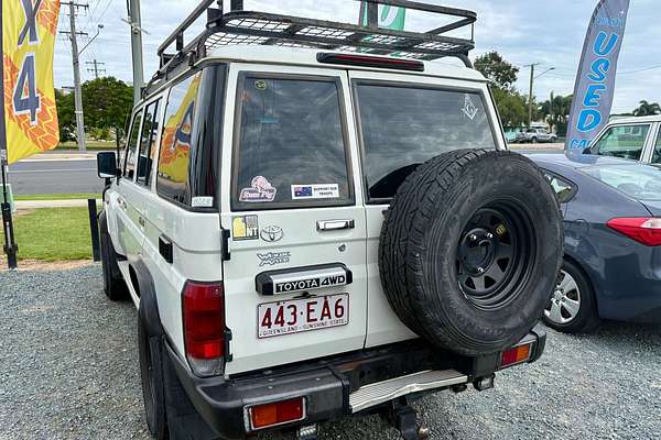 2016 Toyota Landcruiser Workmate Troopcarrier VDJ78R