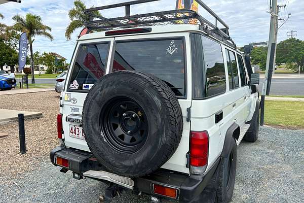 2016 Toyota Landcruiser Workmate Troopcarrier VDJ78R