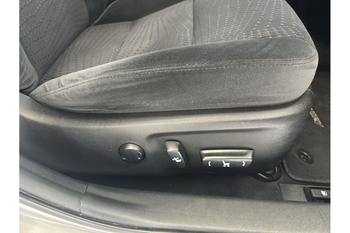 2012 Toyota Camry Hybrid H AVV50R