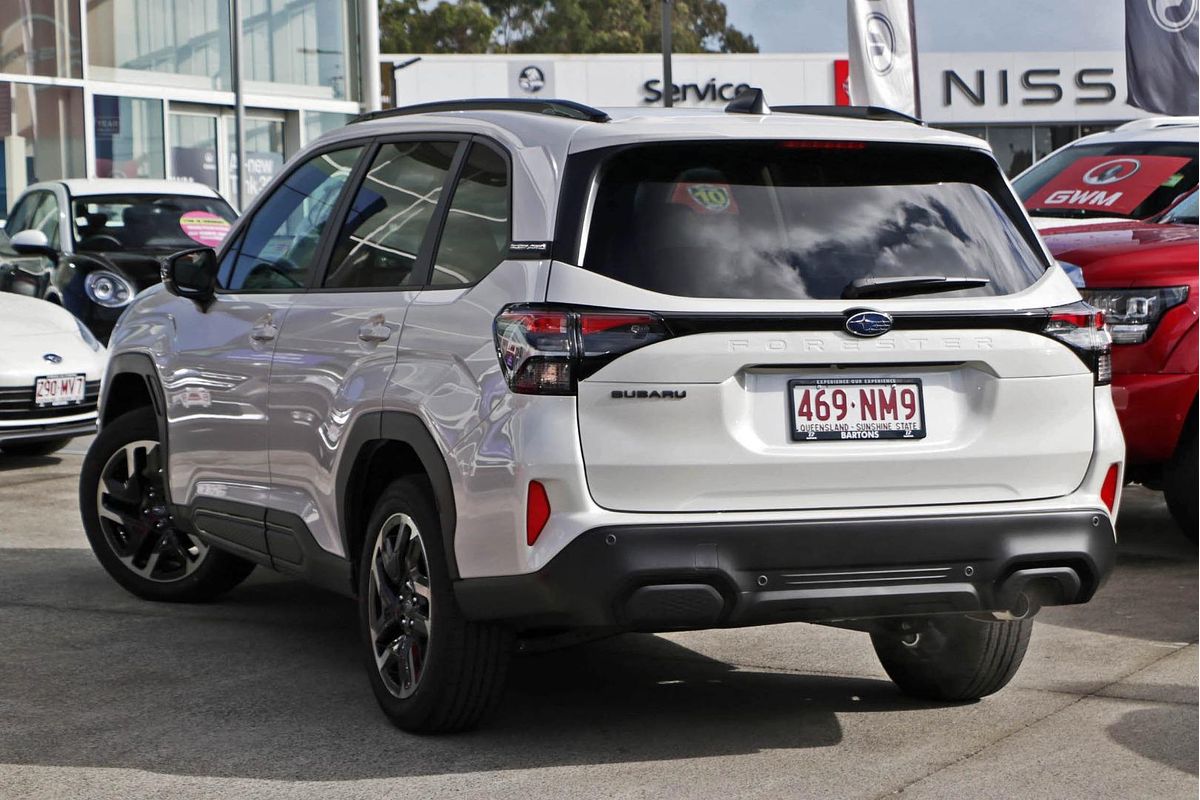 2025 Subaru Forester Touring S6