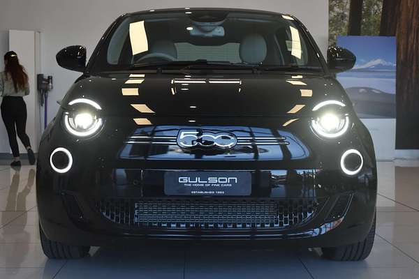 2023 Fiat 500e La Prima