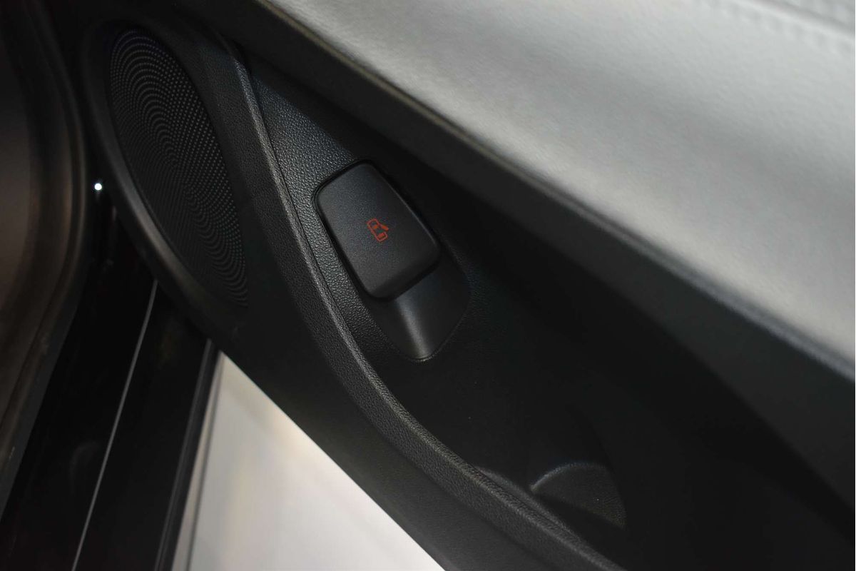 2023 Fiat 500e La Prima