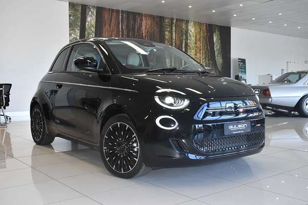 2023 Fiat 500e La Prima