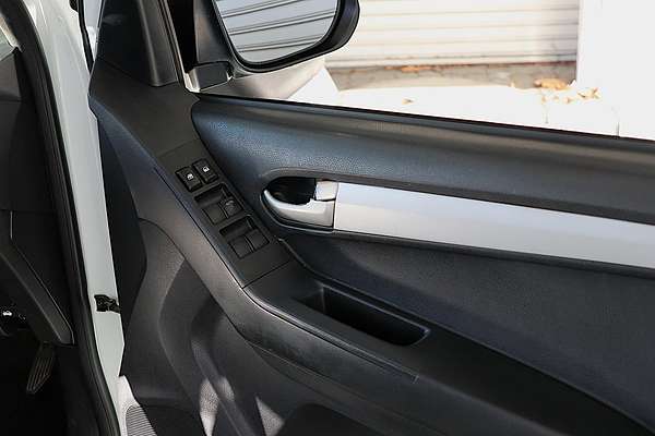 2017 Isuzu D-MAX LS-Terrain 4X4
