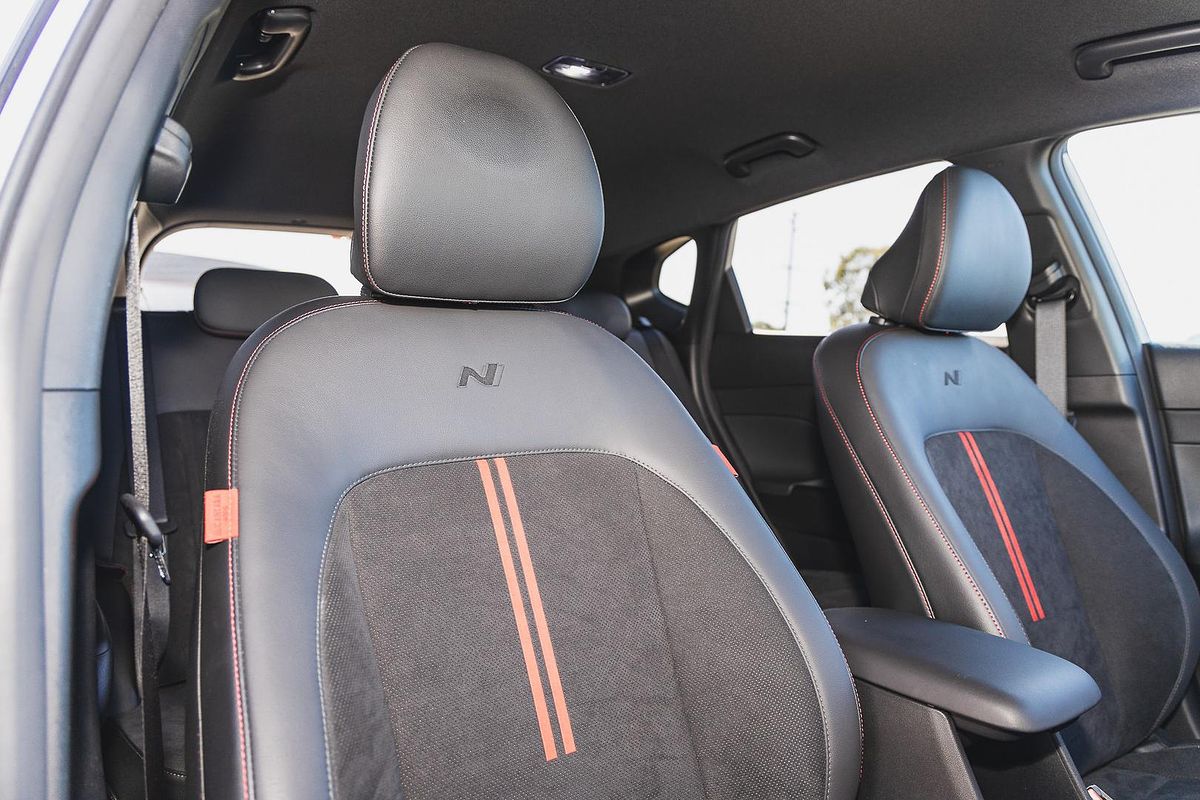 2024 Hyundai Kona Premium N Line SX2.V1