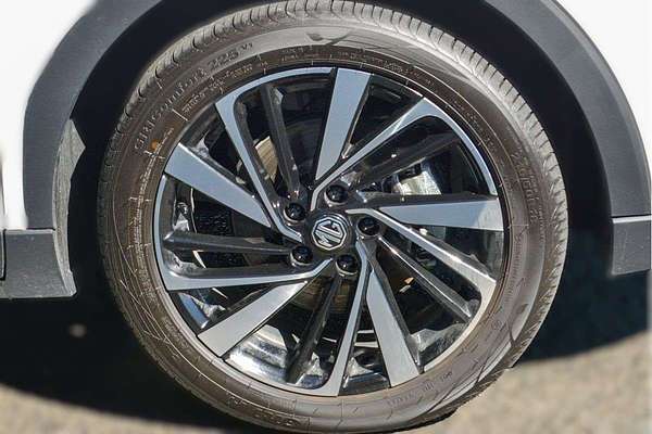 2025 MG ZS Essence Turbo ZS32