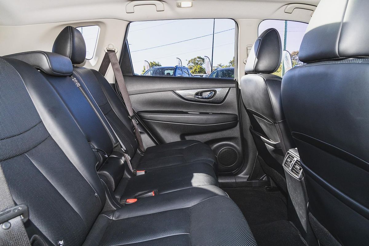 2015 Nissan X-TRAIL TL T32