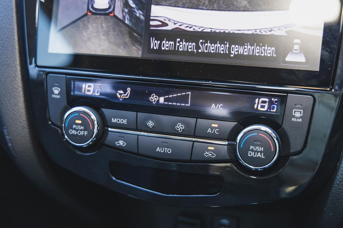 2015 Nissan X-TRAIL TL T32