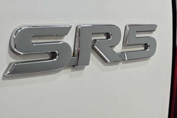 2021 Toyota Hilux Hilux 4x4 SR5 2.8L T Diesel Automatic Double Cab GUN126R 4X4