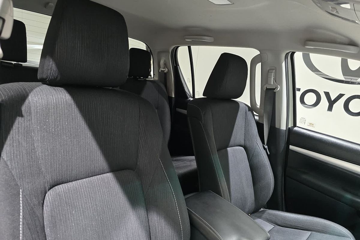 2021 Toyota Hilux Hilux 4x4 SR5 2.8L T Diesel Automatic Double Cab GUN126R 4X4