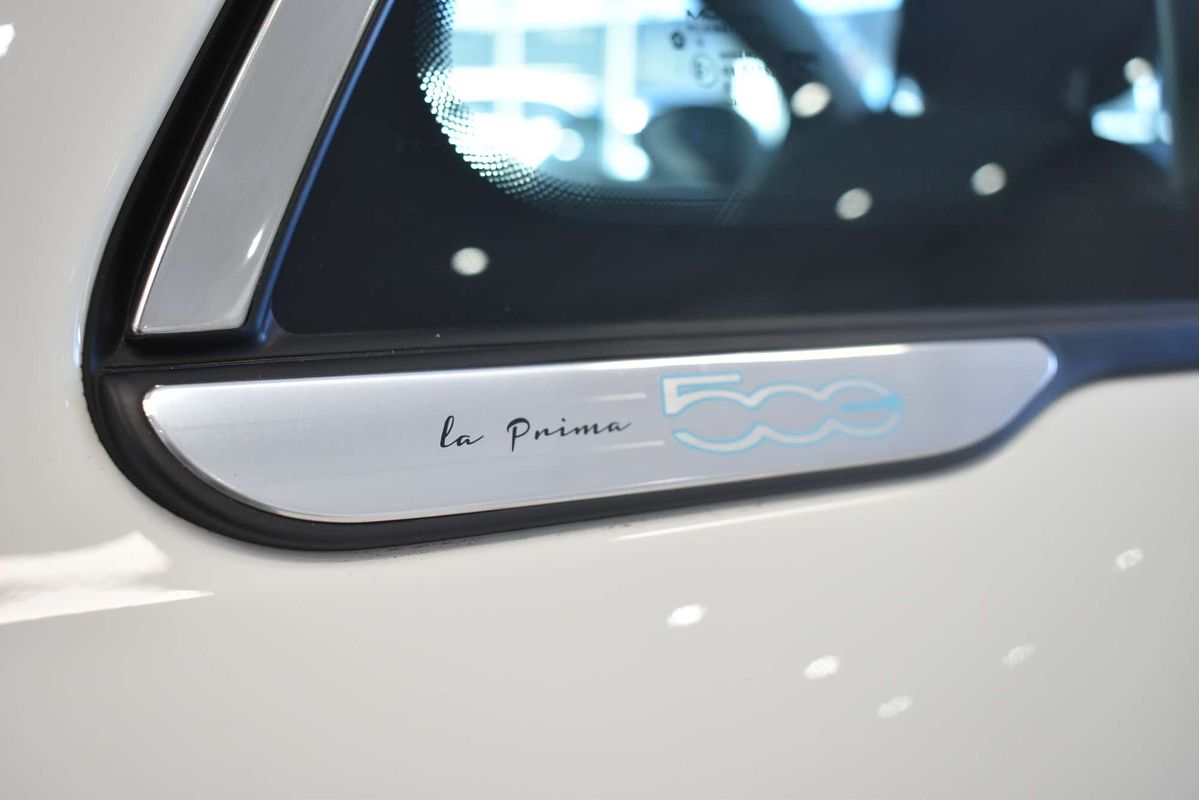 2023 Fiat 500e La Prima