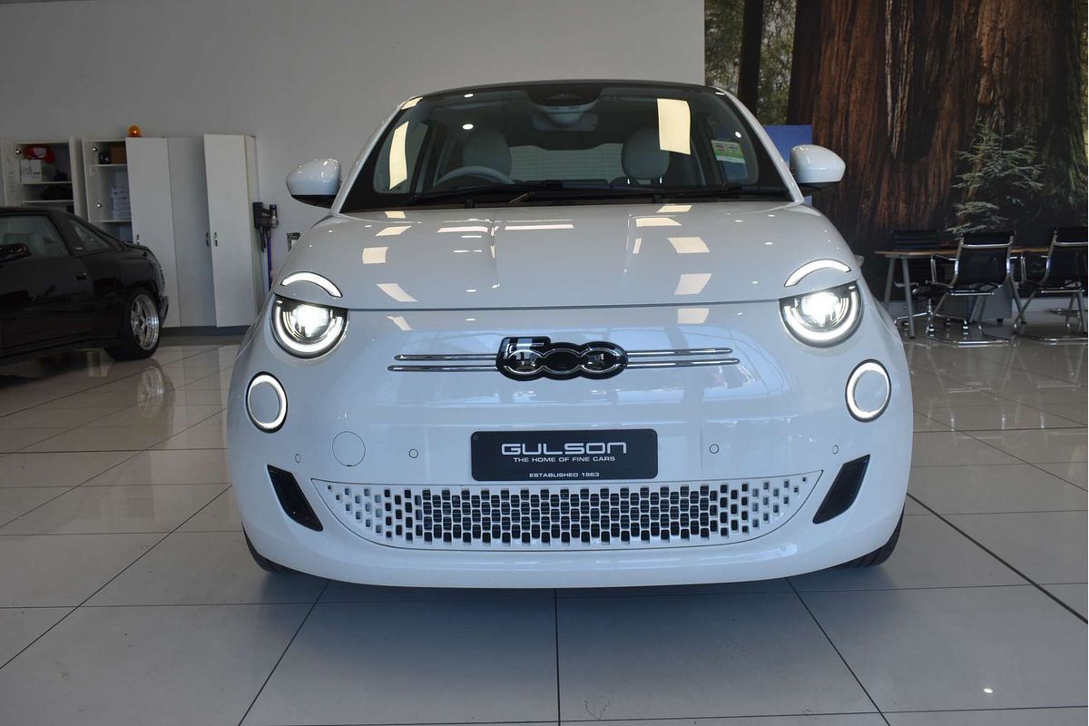 2023 Fiat 500e La Prima