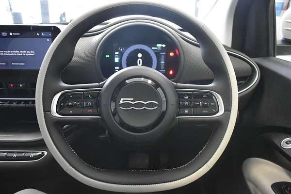2023 Fiat 500e La Prima