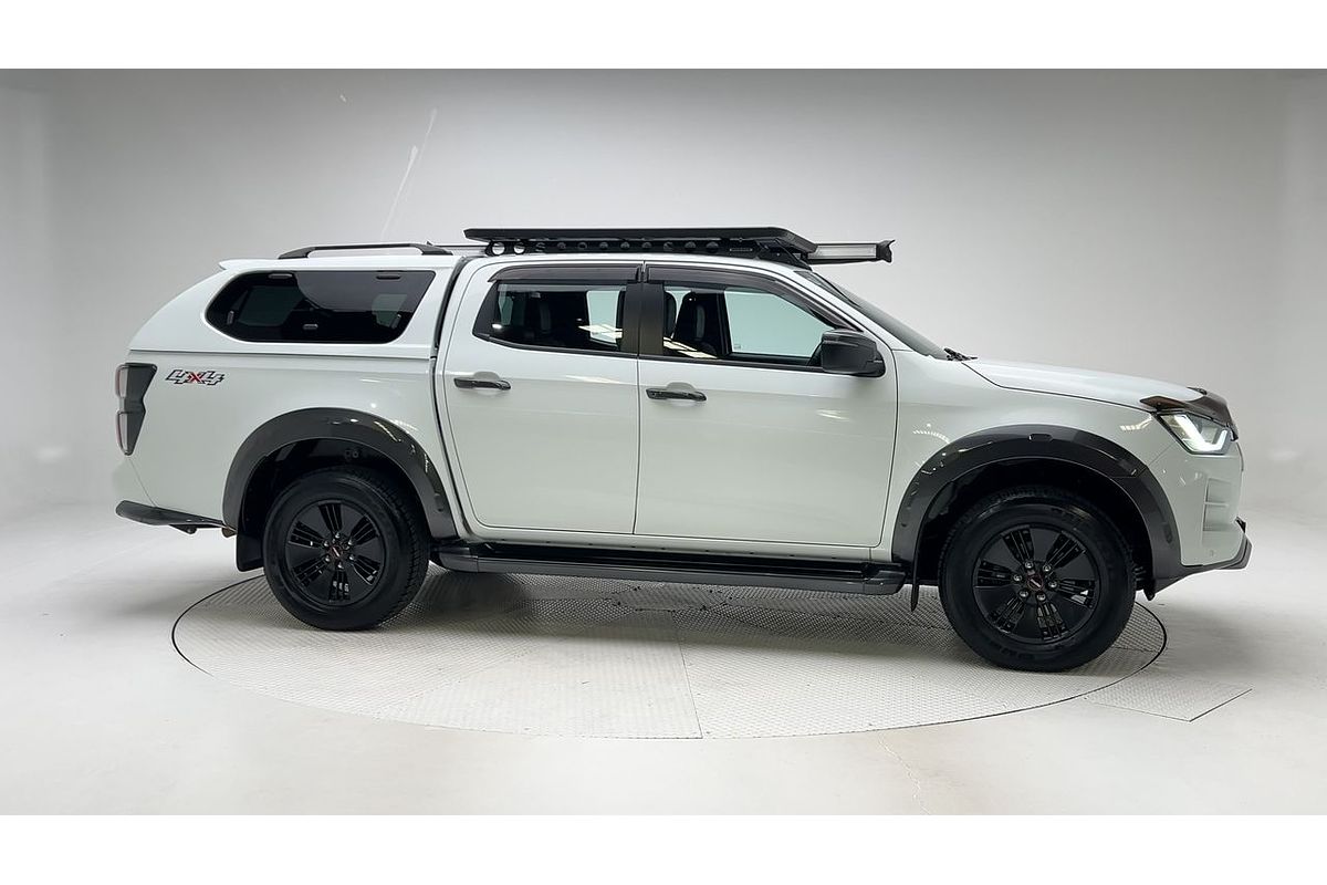 2022 Isuzu D-MAX X-TERRAIN 4X4