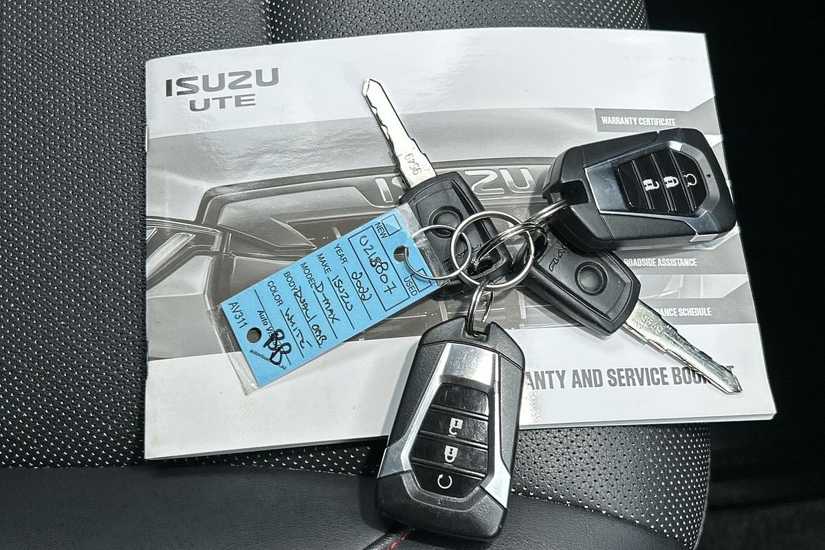 2022 Isuzu D-MAX X-TERRAIN 4X4