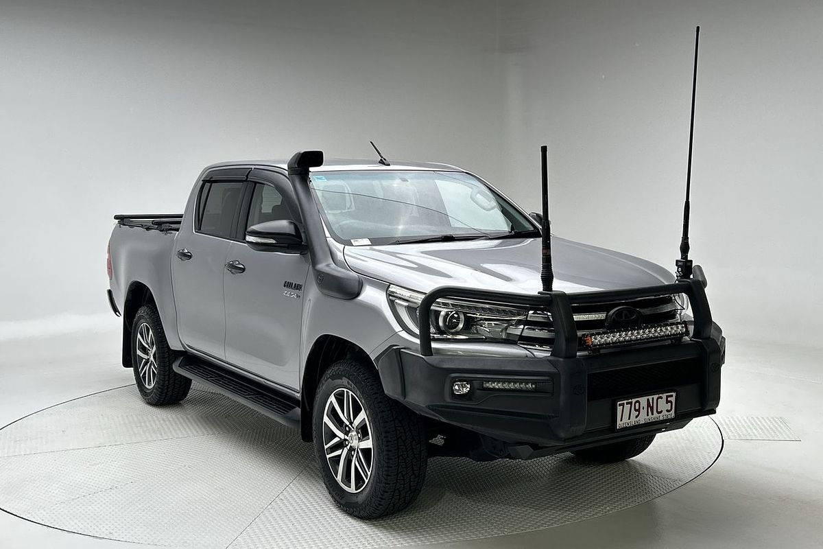2015 Toyota Hilux SR5 GUN126R 4X4