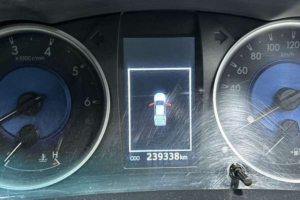 2015 Toyota Hilux SR5 GUN126R 4X4
