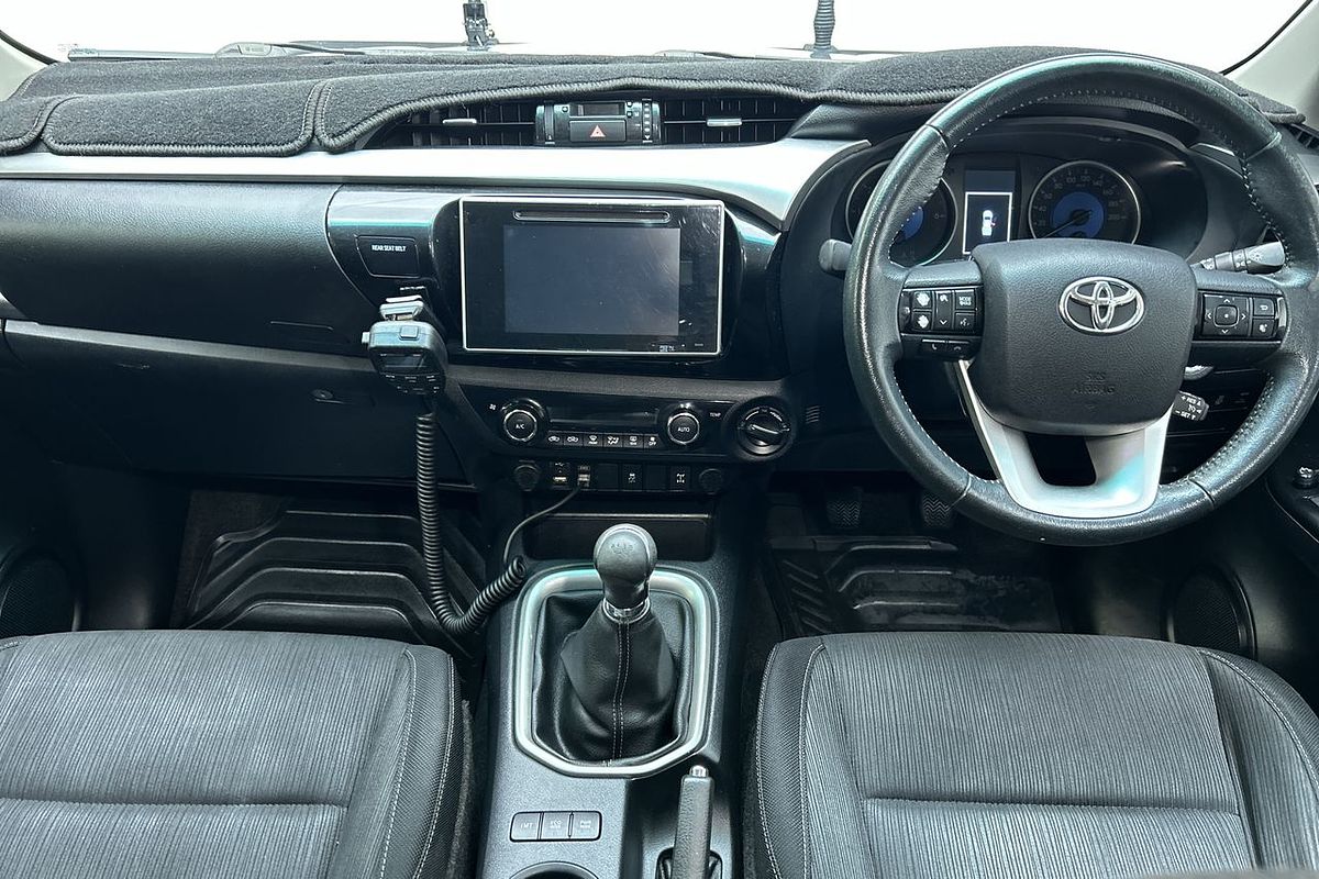 2015 Toyota Hilux SR5 GUN126R 4X4