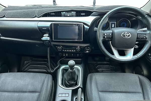 2015 Toyota Hilux SR5 GUN126R 4X4