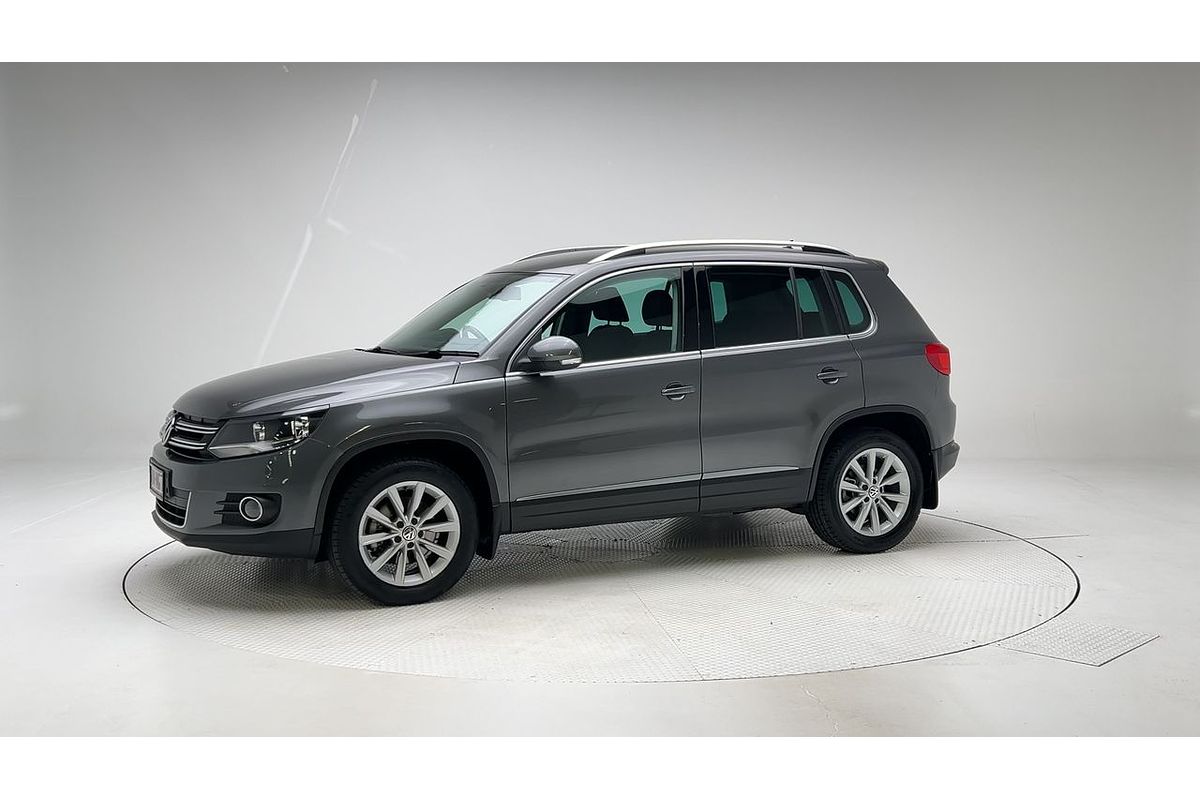 2015 Volkswagen Tiguan 130TDI 5N