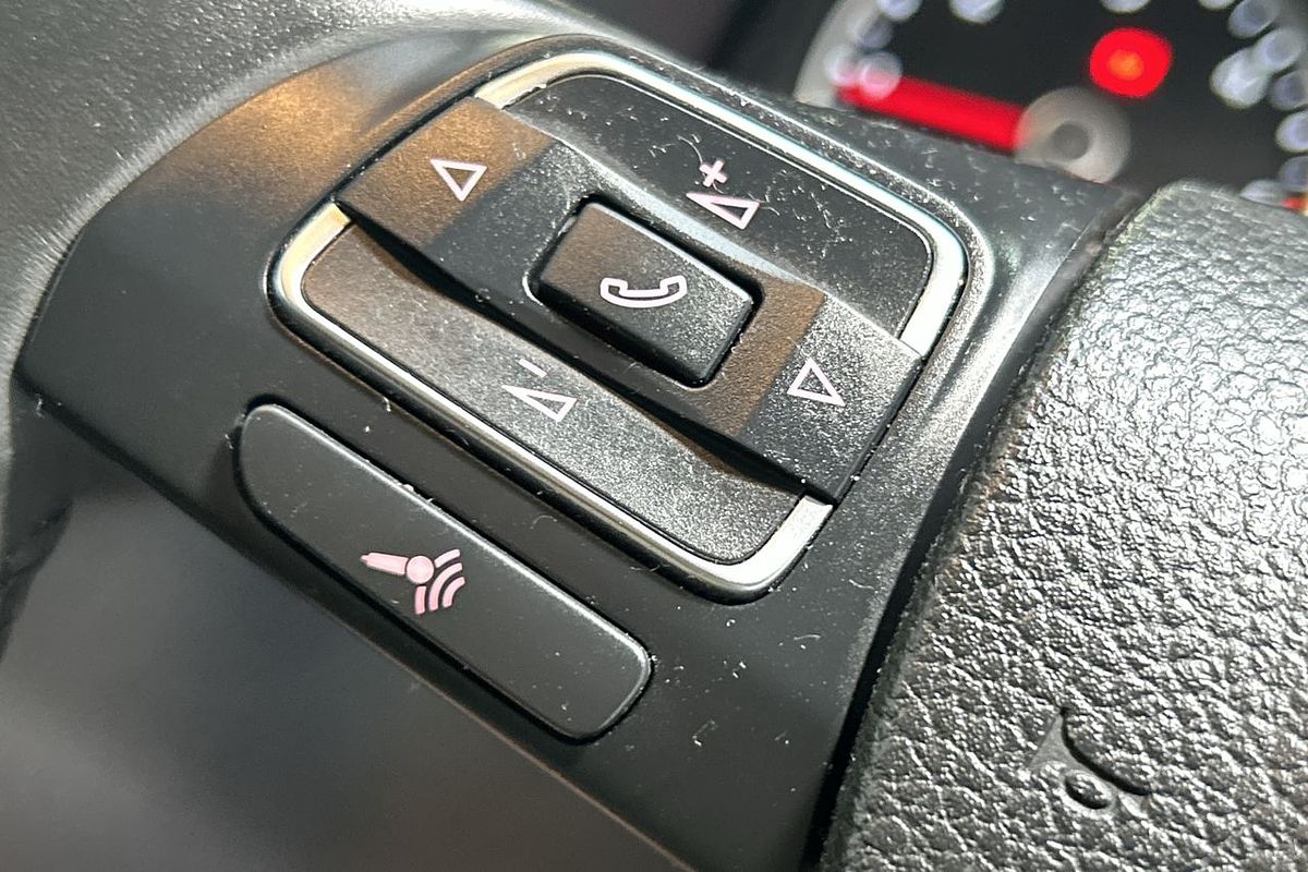 2015 Volkswagen Tiguan 130TDI 5N